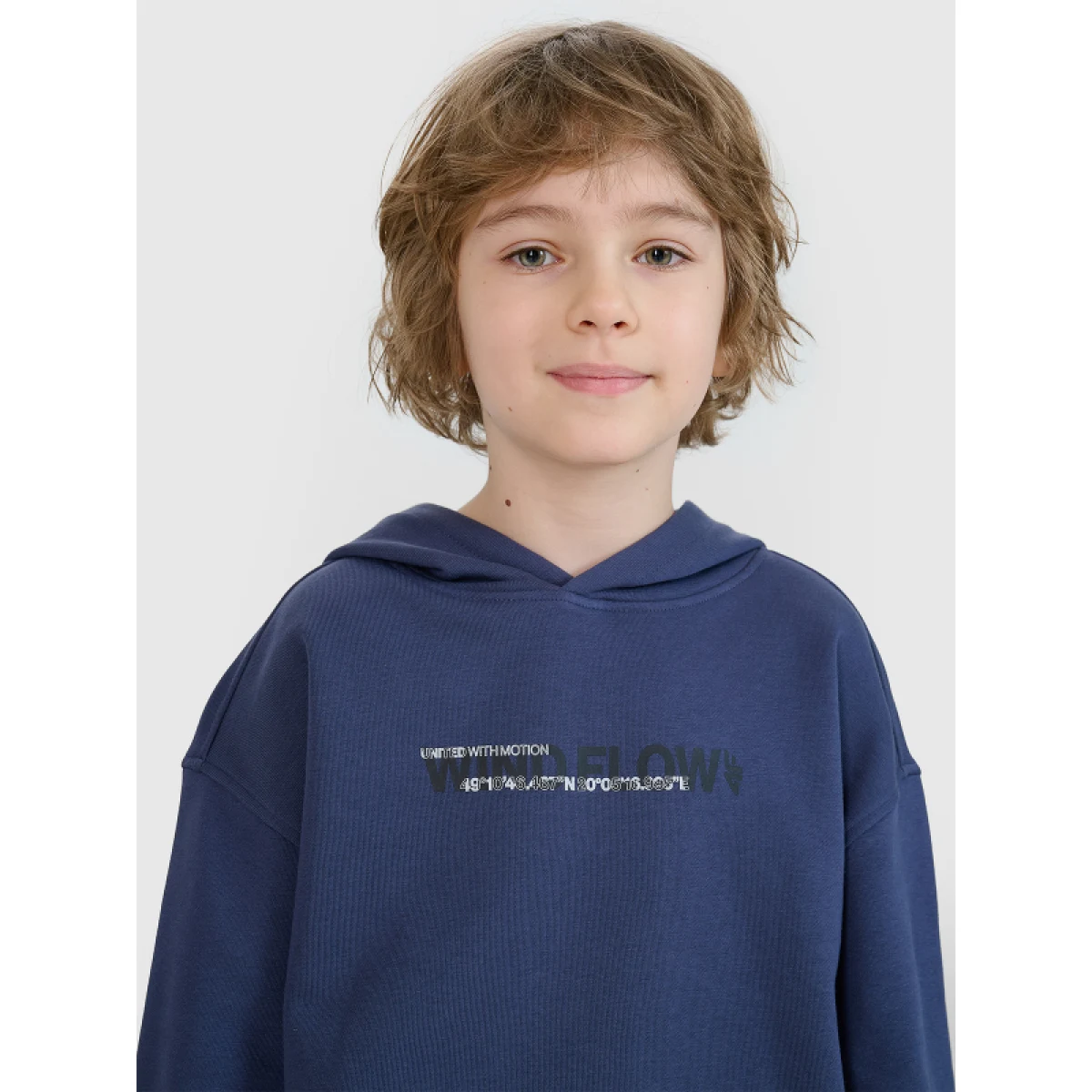 Chlapčenská mikina s kapucňou 4F JUNIOR SWEATSHIRT-JWSS25TSWSM1511-22S-GREY · záber 2