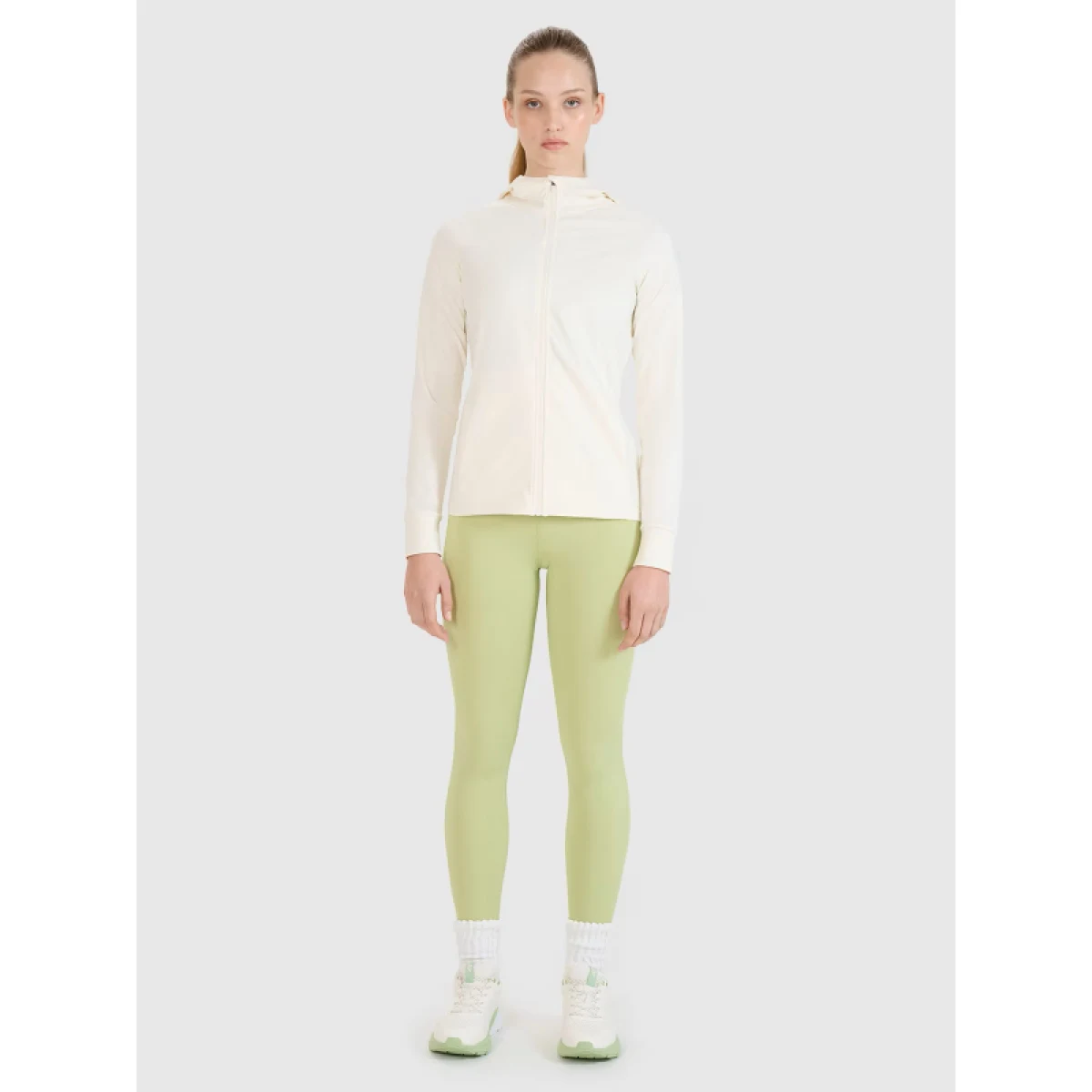 Dámska tréningová mikina so zipsom 4F SWEATSHIRT FNK F467-11S-OFF WHITE · záber 4