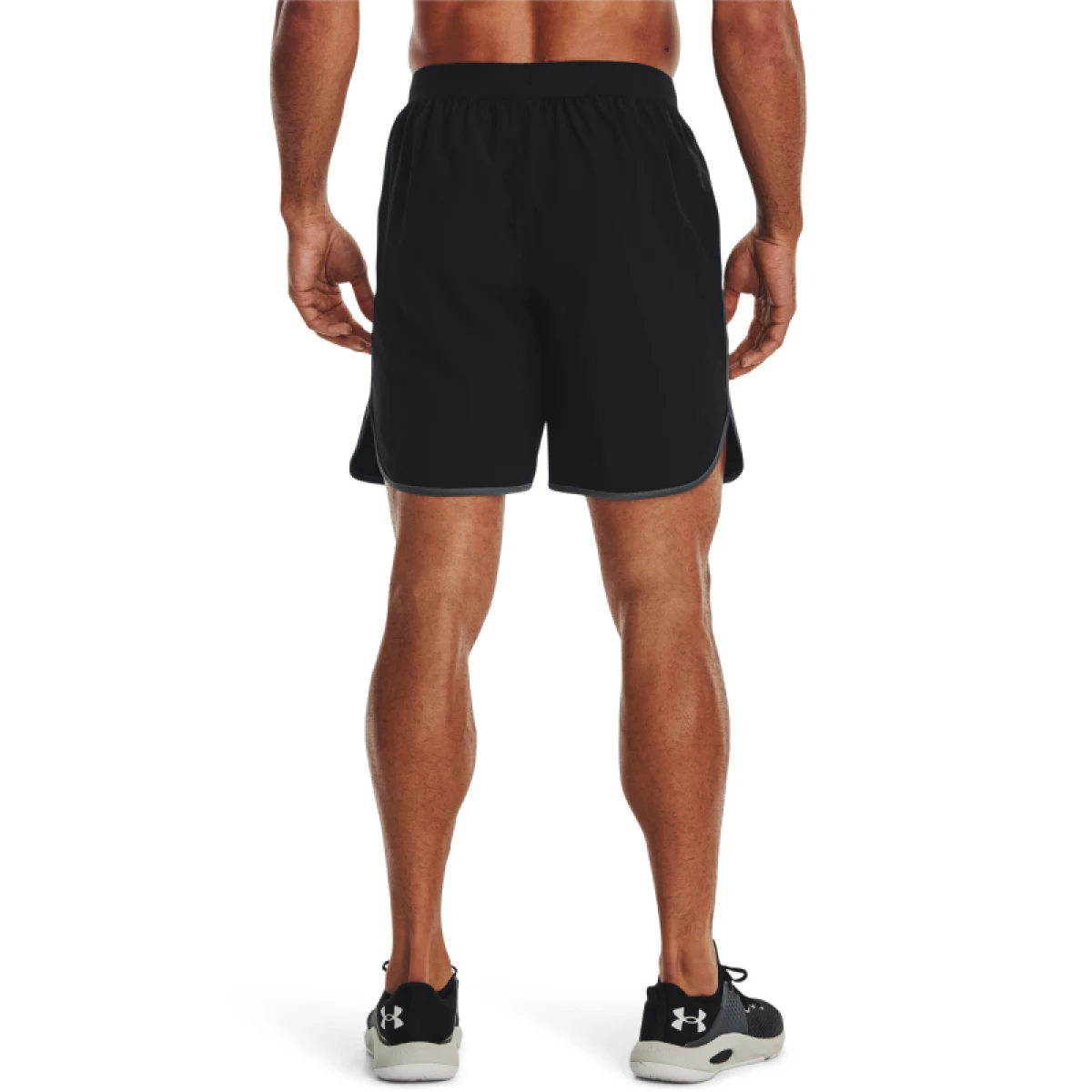 Pánske tréningové kraťasy UNDER ARMOUR UA HIIT Woven 8in Shorts-BLK · záber 4
