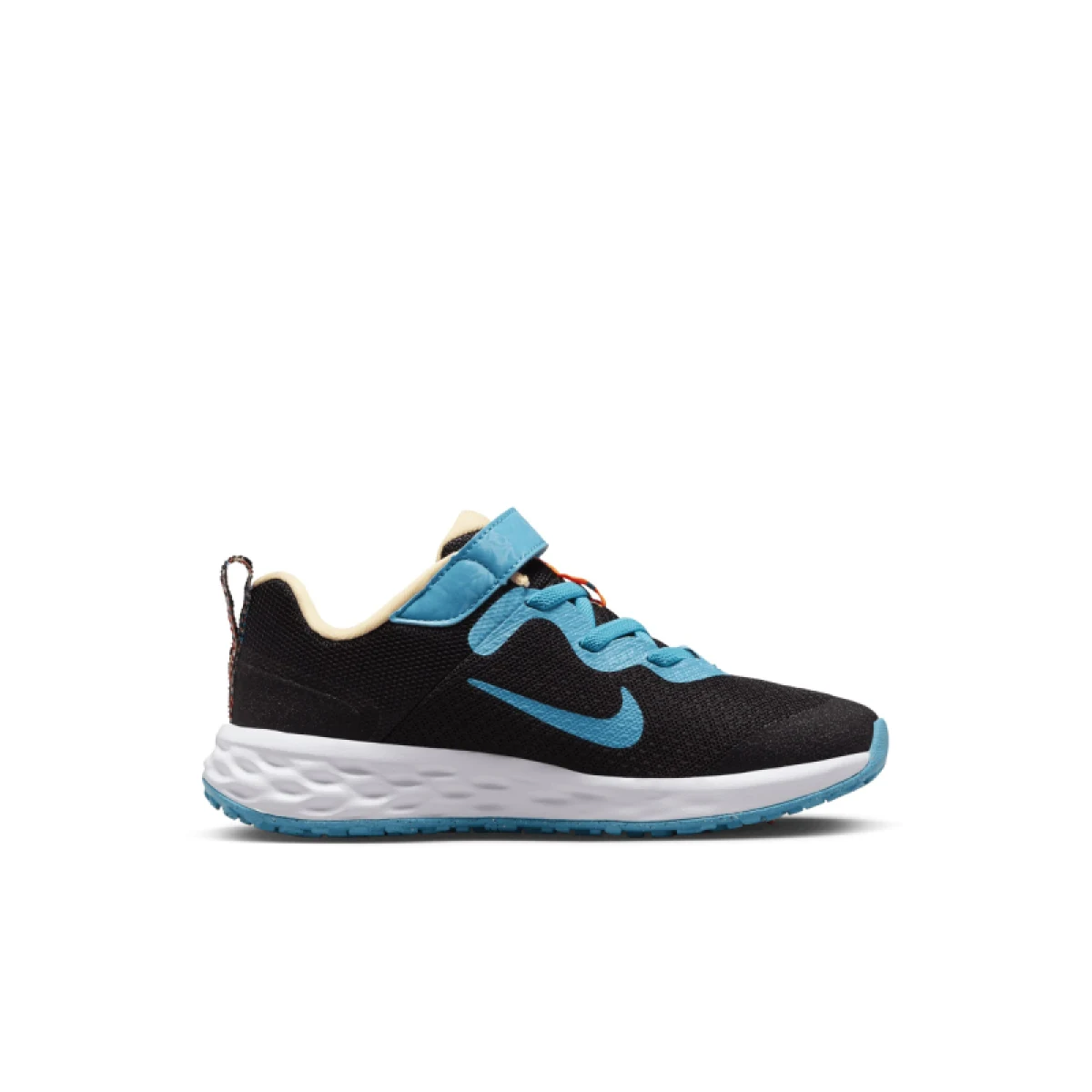 Chlapčenská športová obuv (tréningová) NIKE Revolution 6 black total orange melon tint · záber 3
