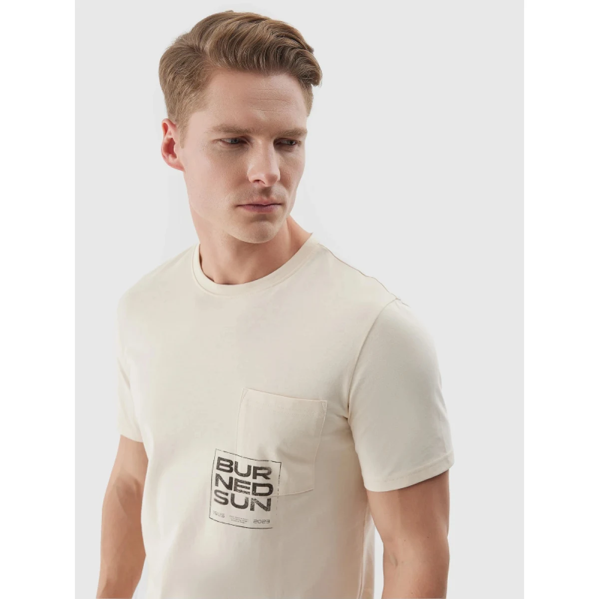 Pánske tričko s krátkym rukávom 4F TSHIRT-4FWSS24TTSHM1284-83S-BEIGE · záber 5