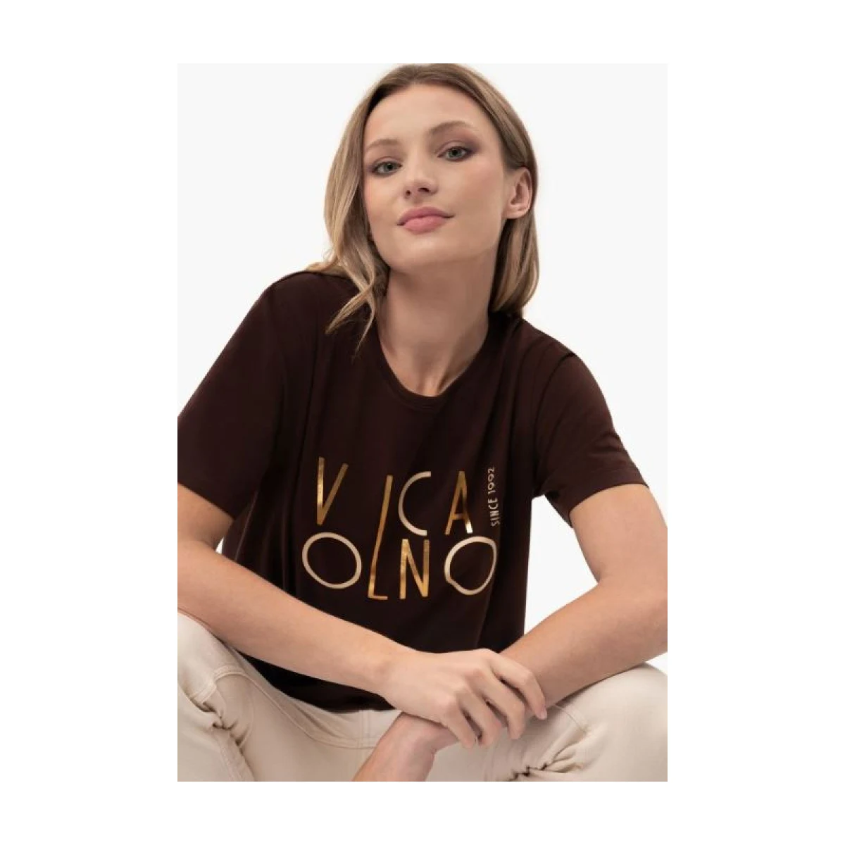 Dámske tričko s krátkym rukávom VOLCANO MADAME-500-BROWN · záber 2
