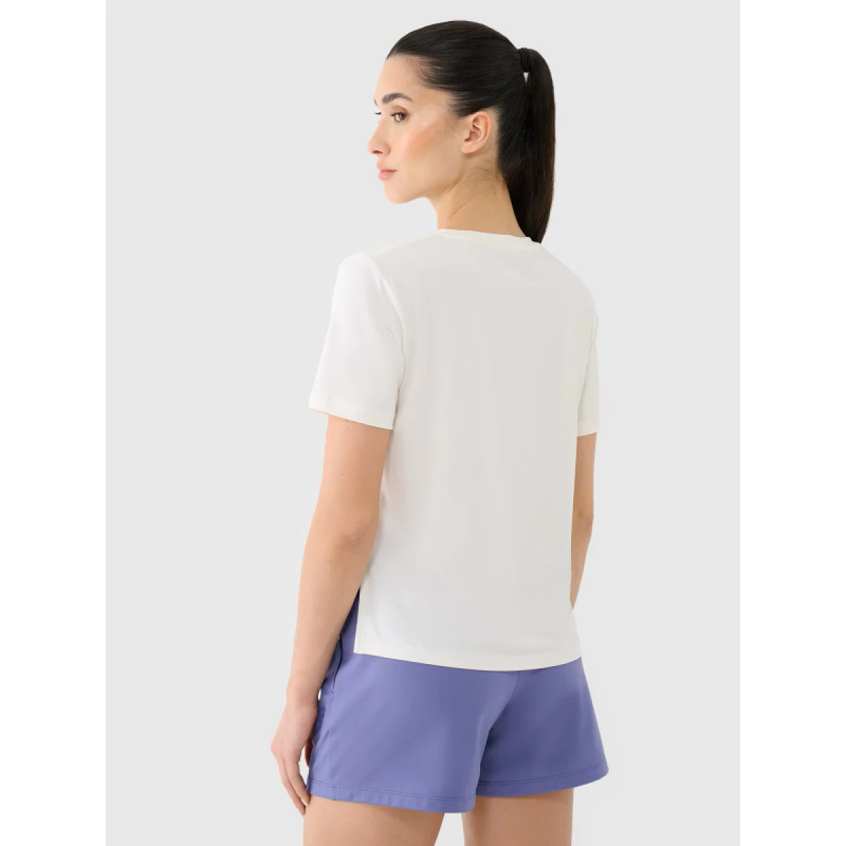 Dámske tréningové tričko s krátkym rukávom 4F TSHIRT FNK F1236-11S-OFF WHITE · záber 3