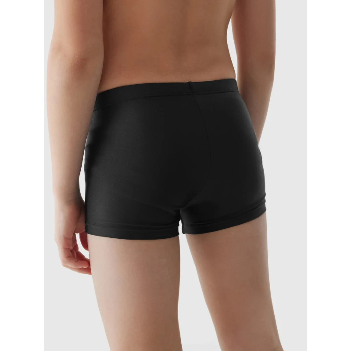 Chlapčenské plavky 4F JUNIOR SWIMMING TRUNKS-4FJWSS24USWTM022-20S-DEEP BLACK · záber 3