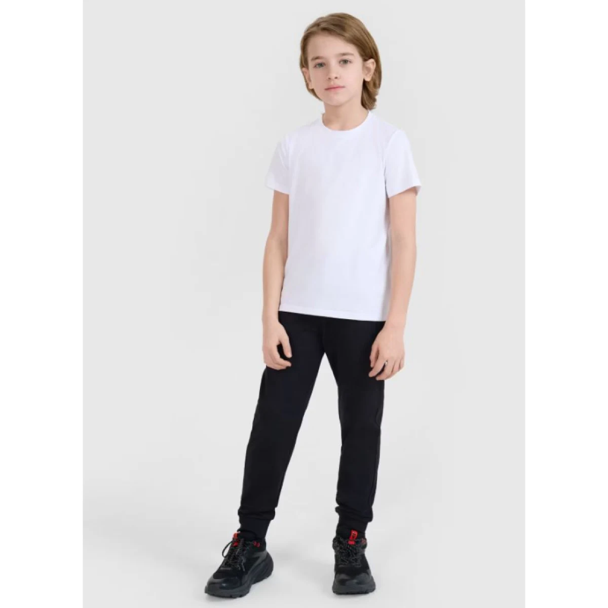 Chlapčenské tréningové tričko s krátkym rukávom 4F JUNIOR TSHIRT FNK M1438-10S-WHITE · záber 4