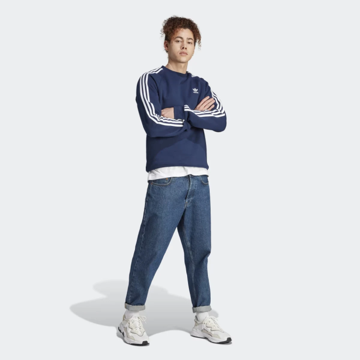 Pánska mikina ADIDAS ORIGINALS 3-STRIPES CREW-NINDIG · záber 4