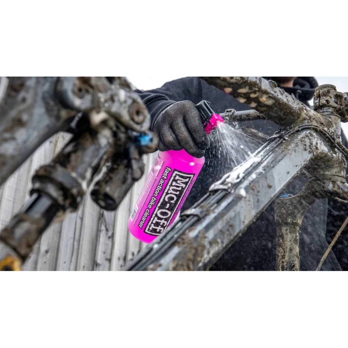 Čistiaci prípravok MUC-OFF Bike Cleaner Concentrate 1L · záber 4