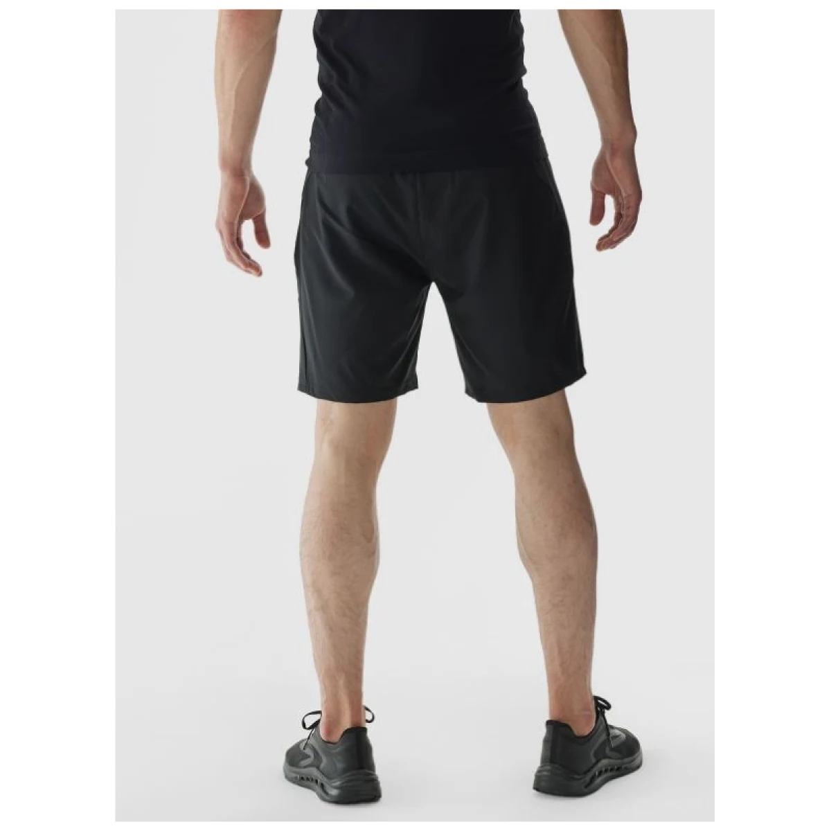Pánske tréningové kraťasy 4F SHORTS FNK-WAW24TFSHM661-22S-ANTHRACITE · záber 3