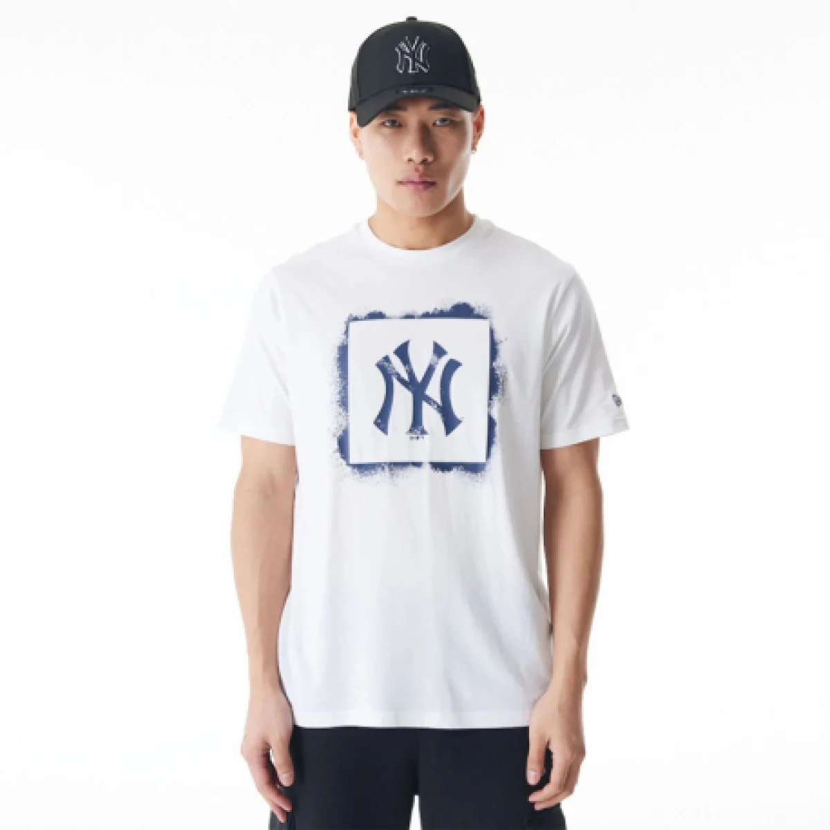 Tričko s krátkym rukávom NEW ERA MLB Spray stamp graphic tee NEYYAN · záber 1