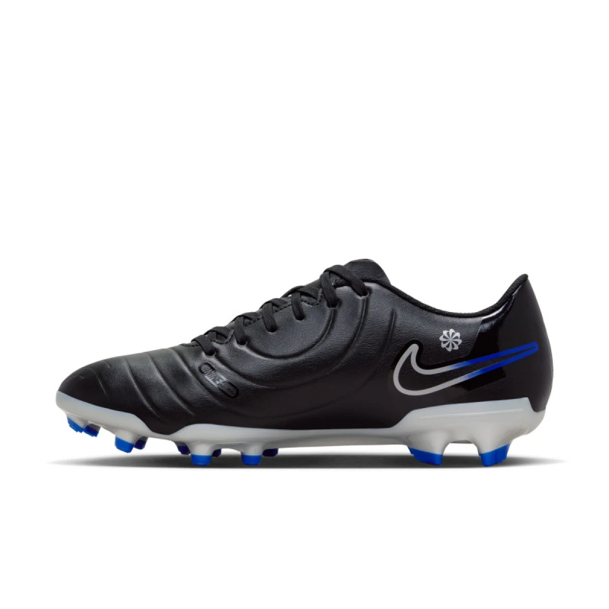 Pánske futbalové kopačky outdoorové NIKE Tiempo Legend 10 Club M FG black hyper royal chrome · záber 3