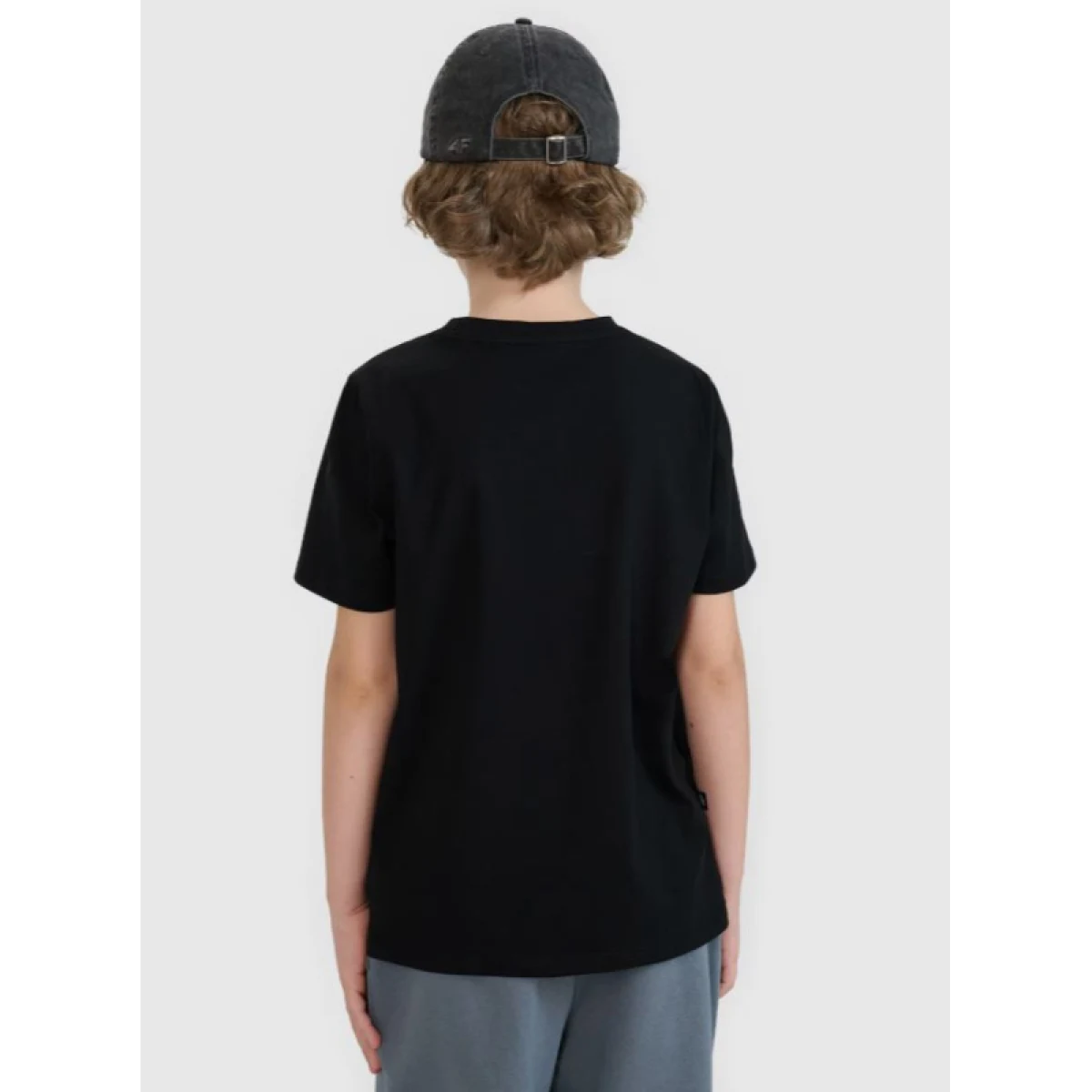Chlapčenské tričko s krátkym rukávom 4F JUNIOR TSHIRT M2186-20S-DEEP BLACK · záber 3