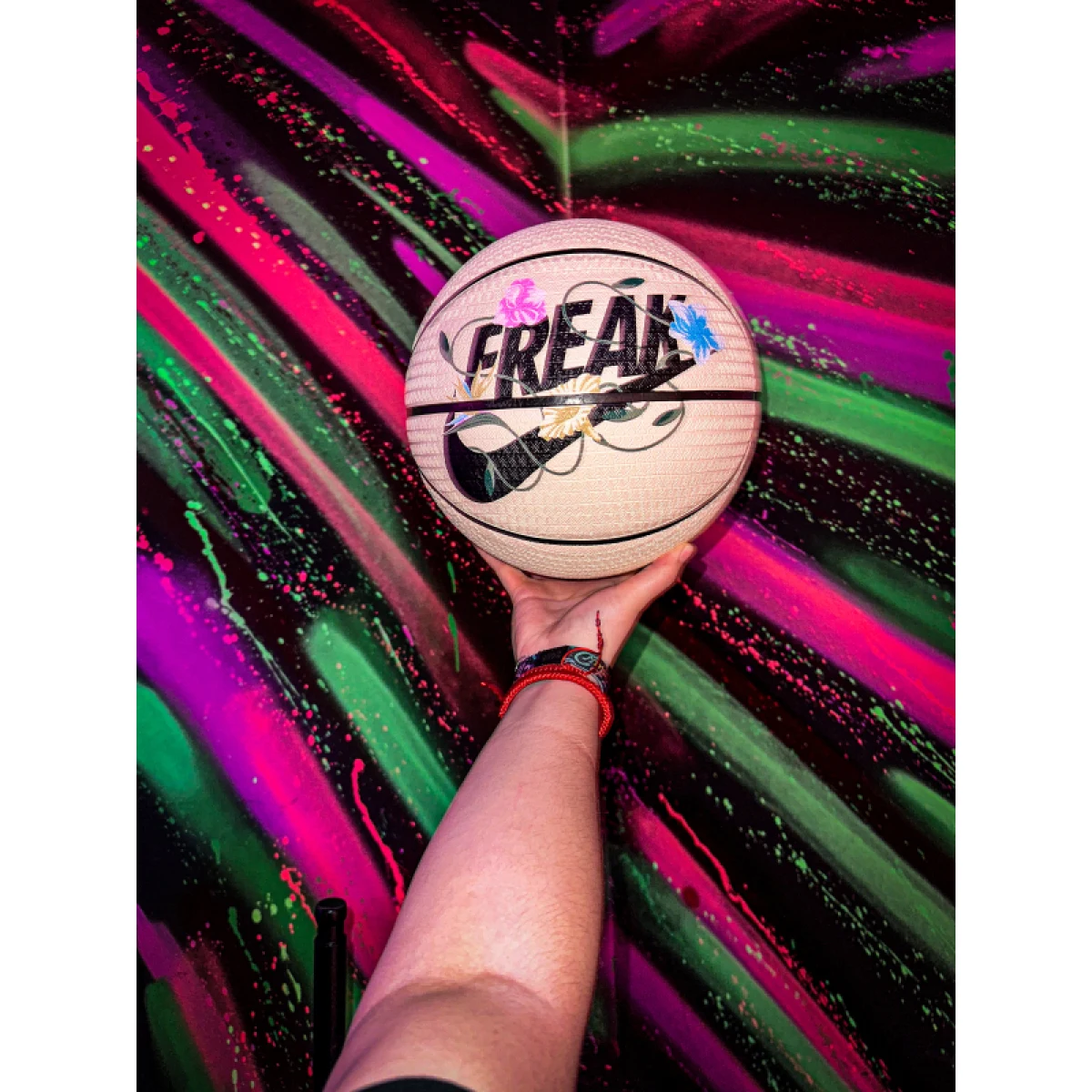 Basketbalová lopta NIKE GIANNIS PLGRD 07 PI BK BK BK · záber 4