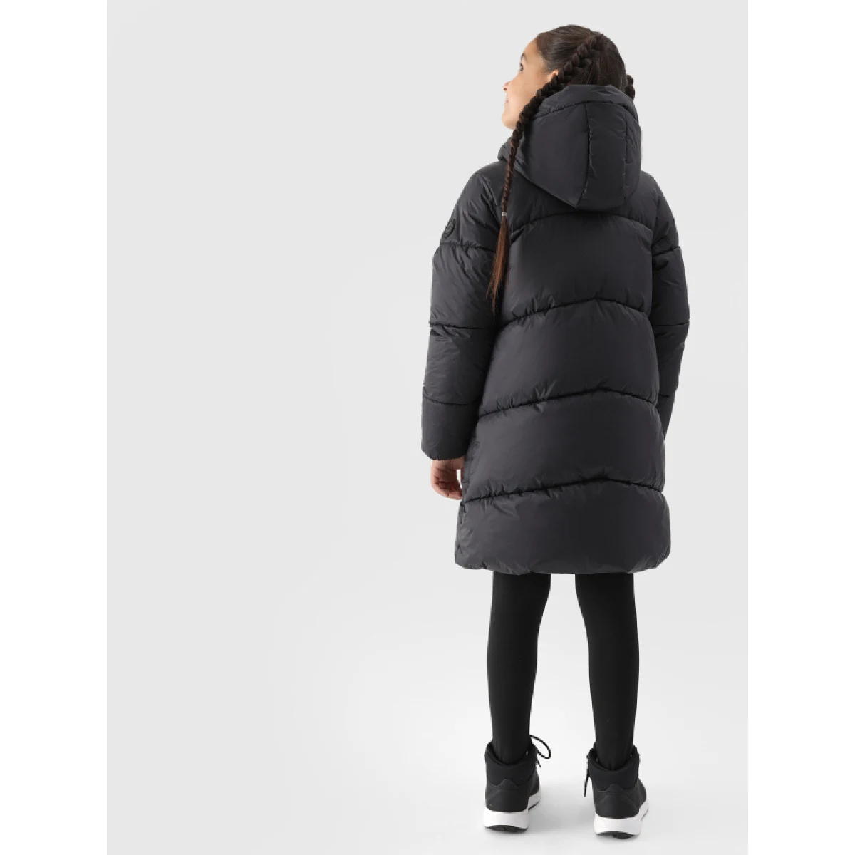 Dievčenská bunda 4F JUNIOR DOWN JACKET-JWAW24TDJAF455-20S-DEEP BLACK · záber 5