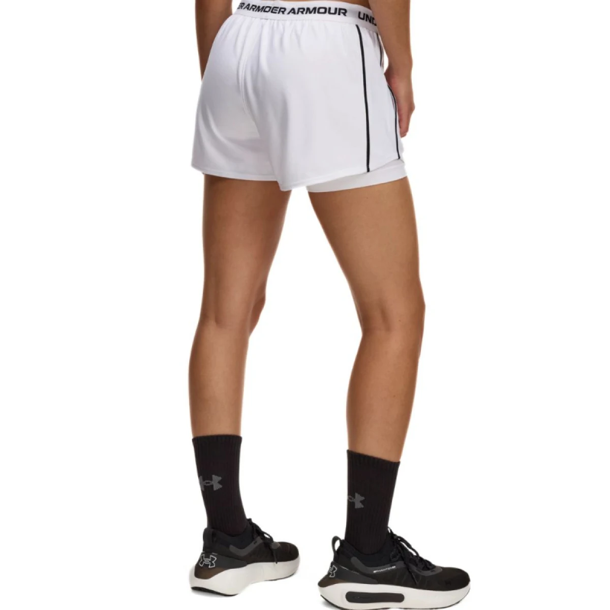 Dámske tréningové kraťasy UNDER ARMOUR Tech Play Up 2in1 Shorts-WHT · záber 2