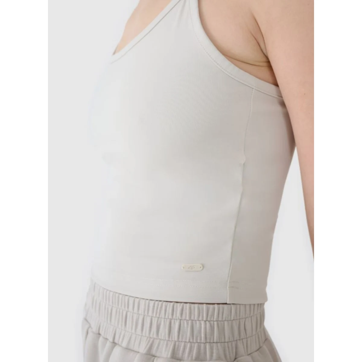 Dámske tielko 4F SLEEVELESS F127-83S-BEIGE · záber 3