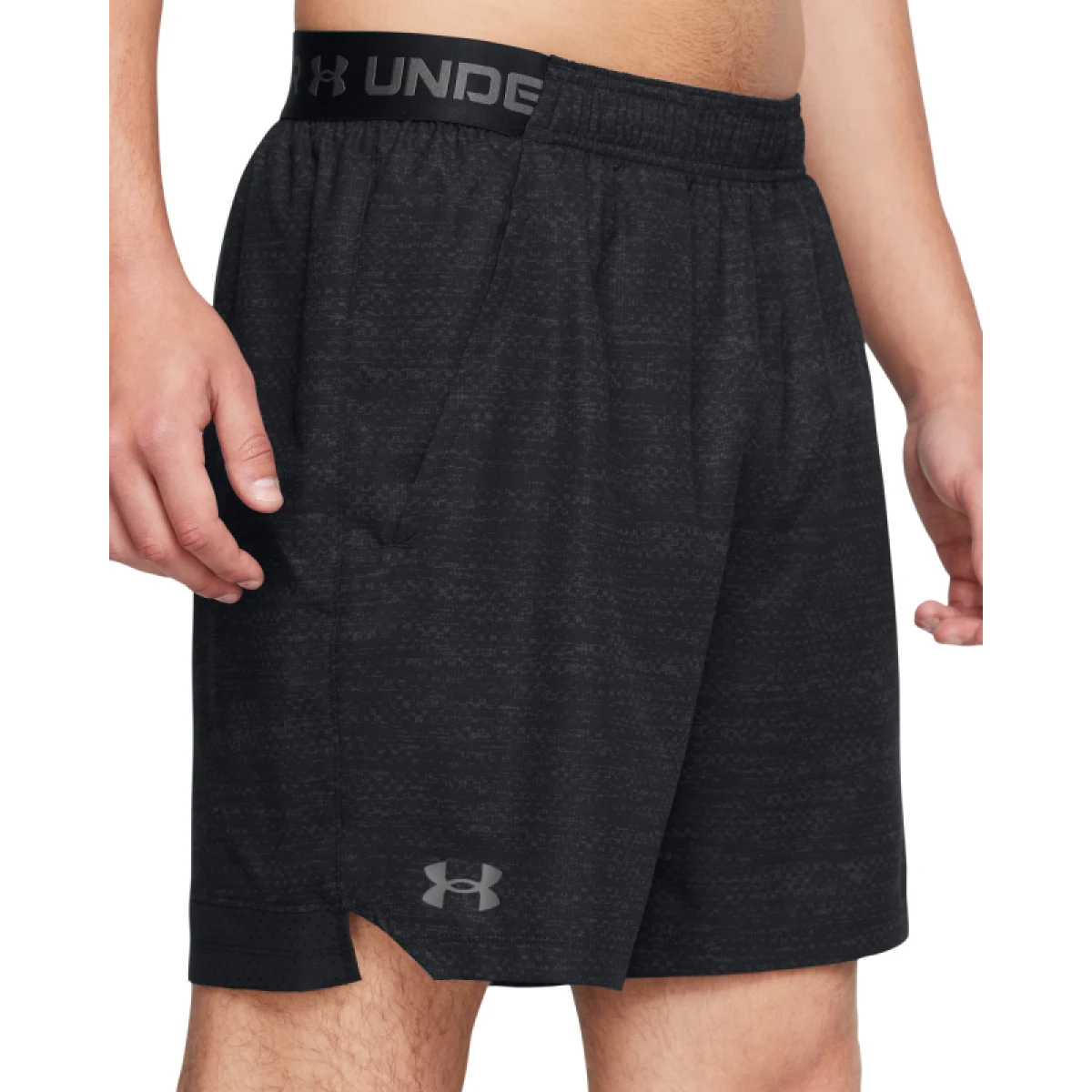 Pánske tréningové kraťasy UNDER ARMOUR UA Vanish Woven 6in Prnt Sts-BLK · záber 2