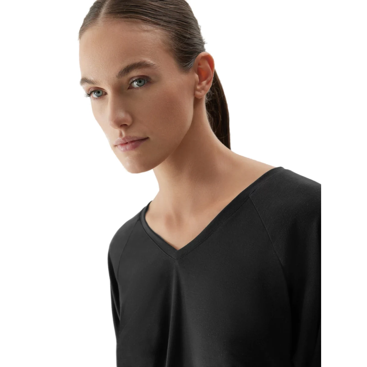 Dámske tréningové tričko s dlhým rukávom 4F LONGSLEEVE FNK-AW23TFLOF153-22S-ANTHRACITE · záber 3
