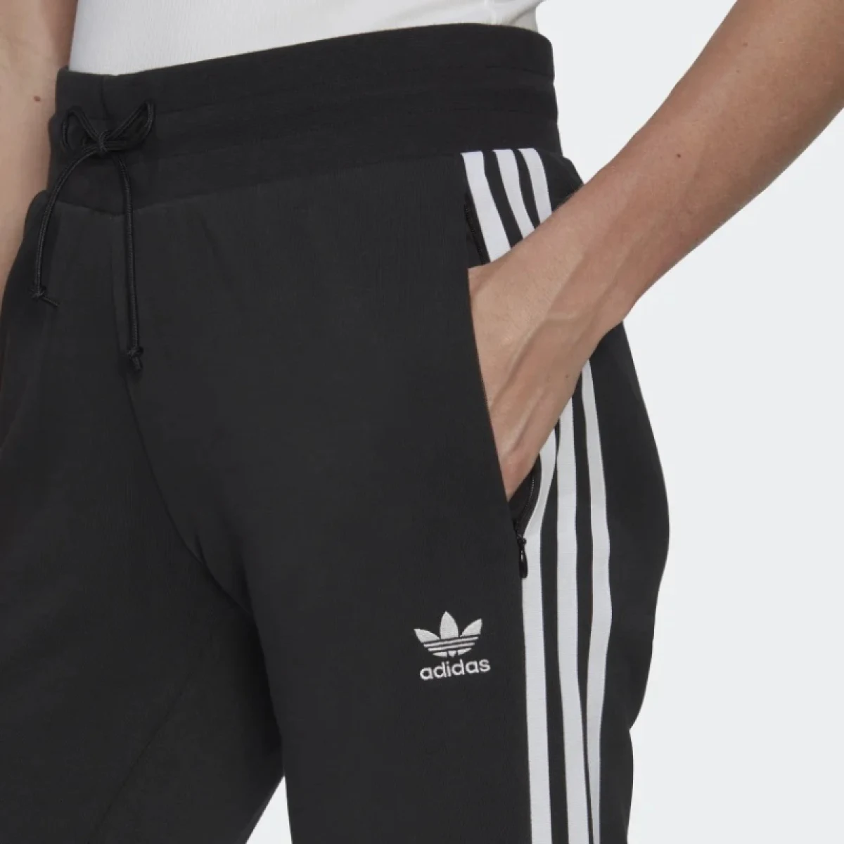 Dámske tréningové nohavice ADIDAS ORIGINALS SLIM PANTS-IB7455-BLACK · záber 4