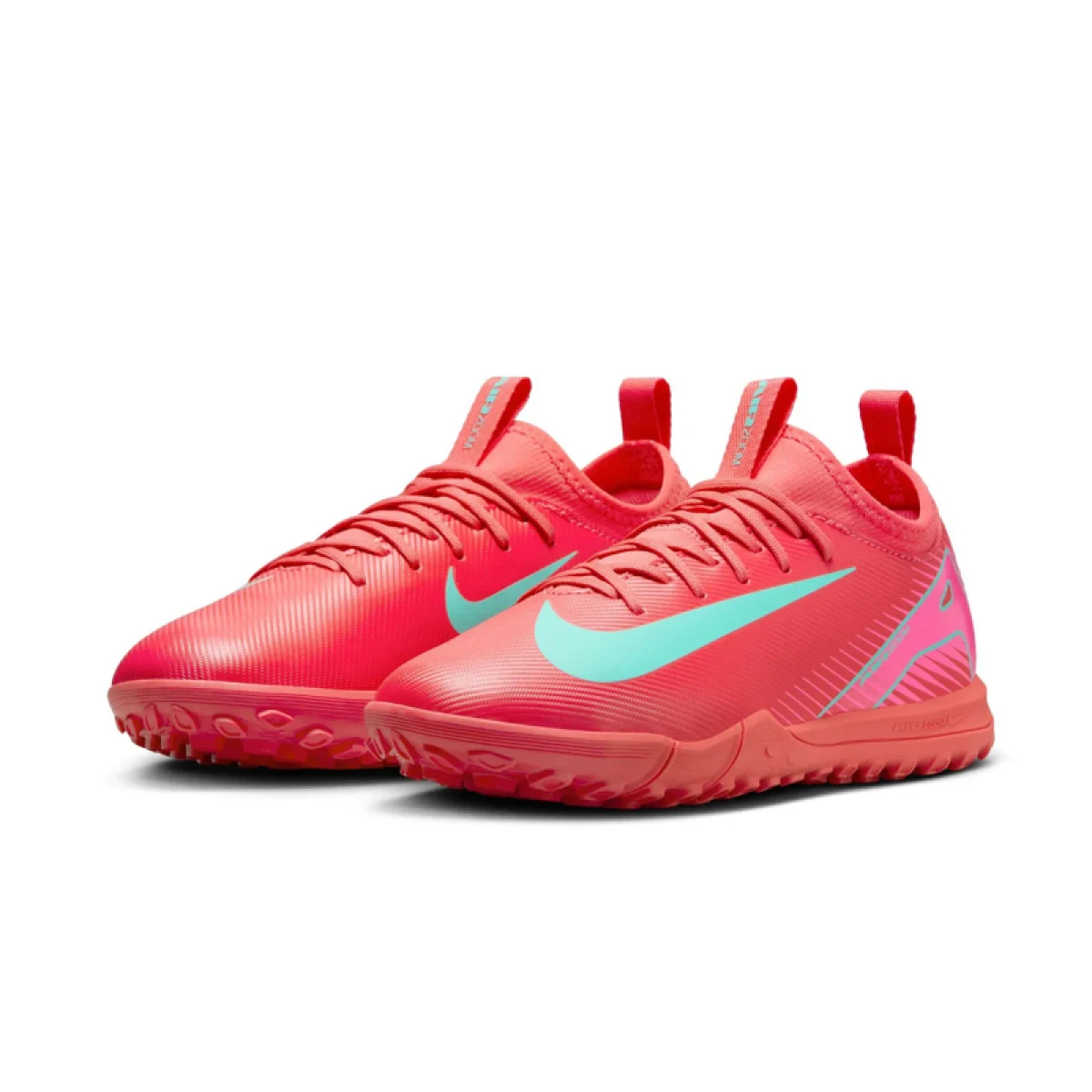 Chlapčenské futbalové kopačky turfy NIKE Mercurial Vapor 16 Academy Jr TF ember glow aurora green · záber 3