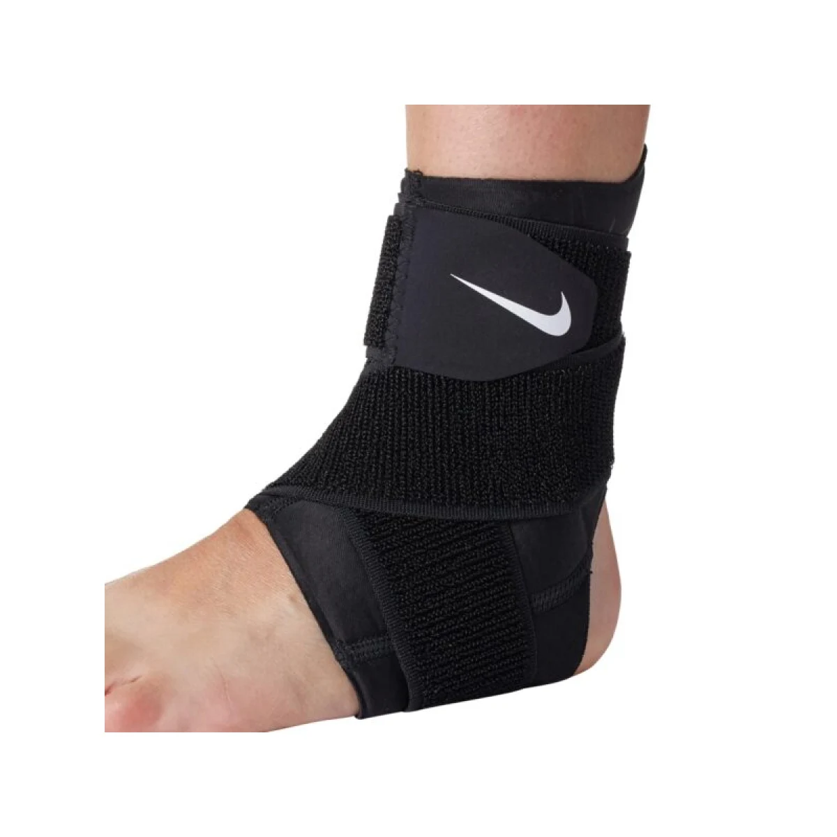 Fitness chránič NIKE PRO ANKLE SLEEVE WITH STRAP BLACK WHITE · záber 3