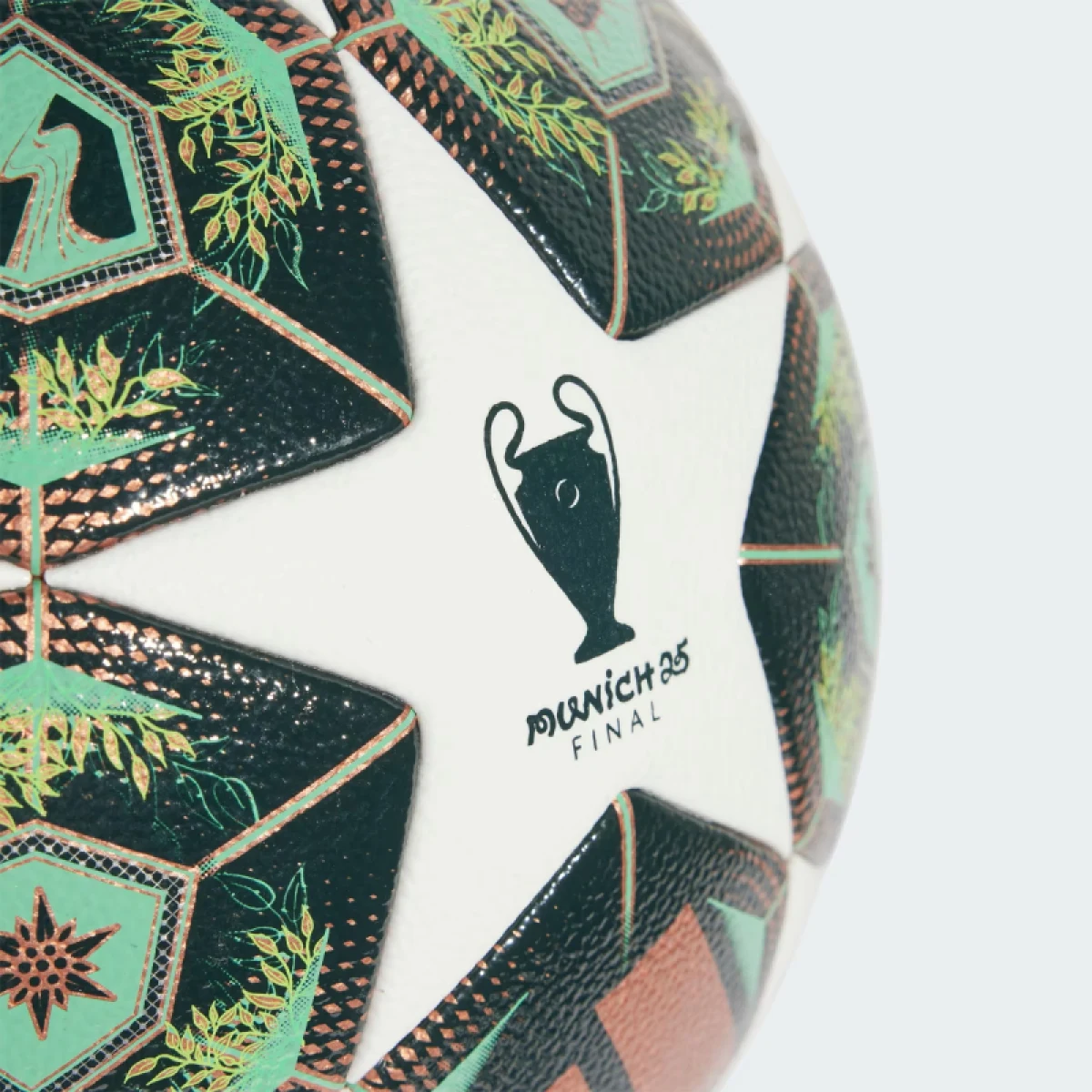 Futbalová lopta ADIDAS UCL COM WHITE SHAGRN SSLIME · záber 3