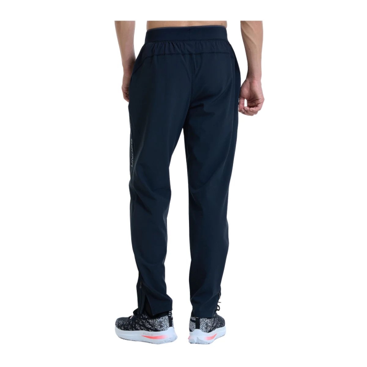 Pánske tréningové nohavice UNDER ARMOUR UA STORM RUN PANTS-BLK · záber 2