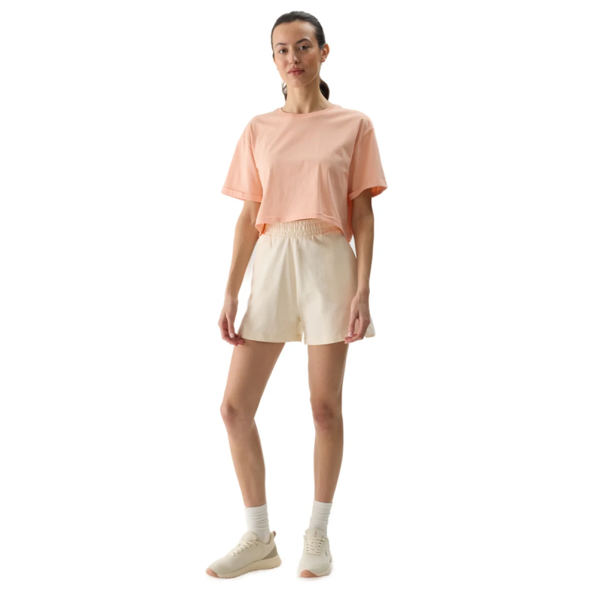 Dámske teplákové kraťasy 4F SHORTS CAS-4FWSS24TSHOF350-12S-CREME · záber 4