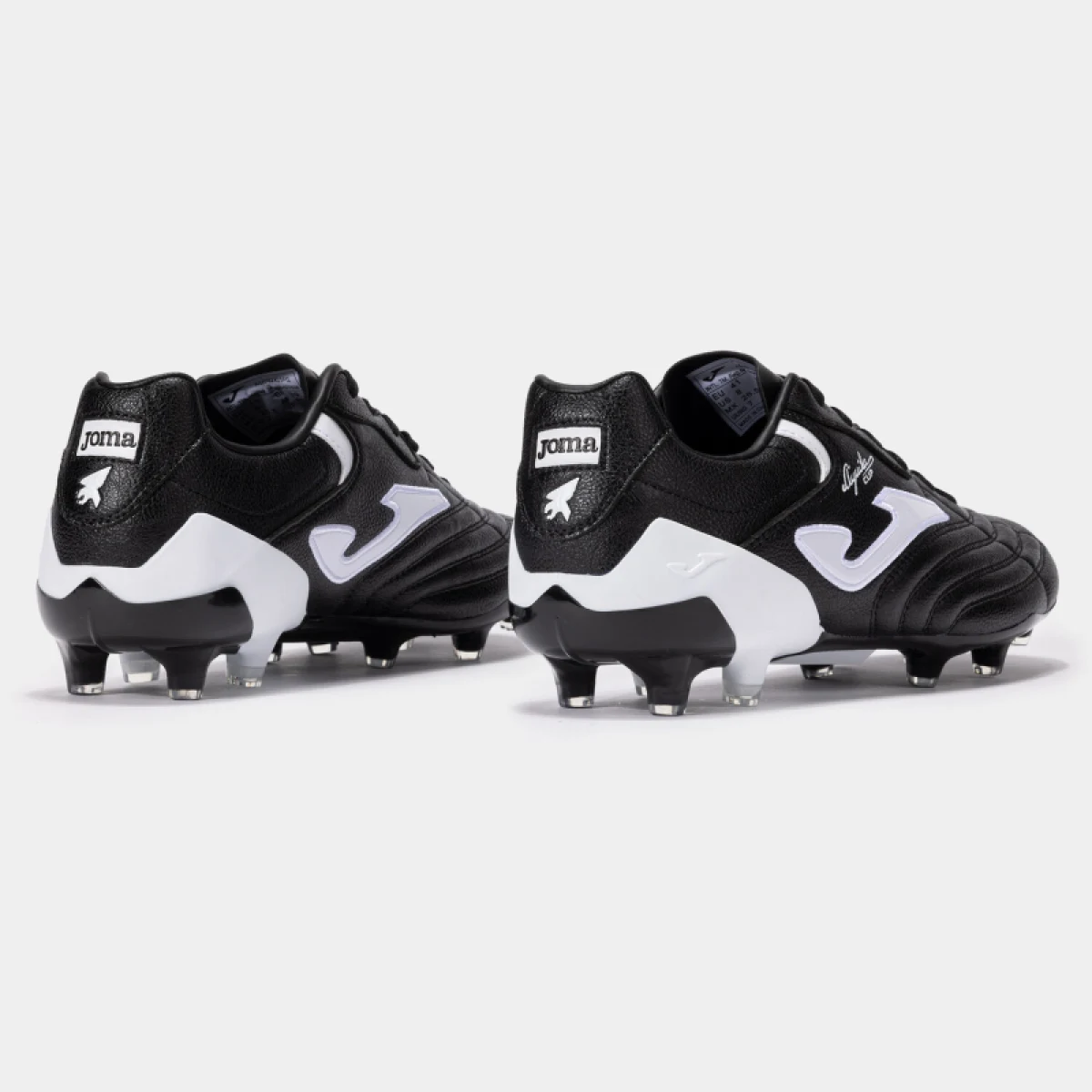 Pánske futbalové kopačky outdoorové JOMA Aguila Cup 2401 M FG black white · záber 4