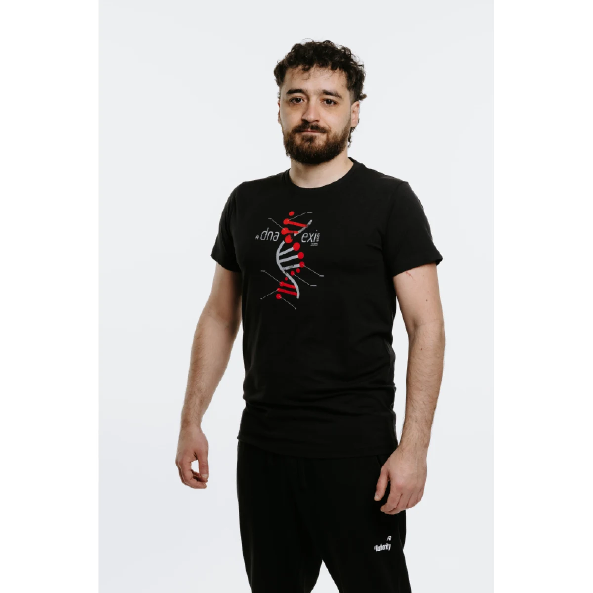 Pánske tričko s krátkym rukávom AUTHORITY T-DNA25 black · záber 2
