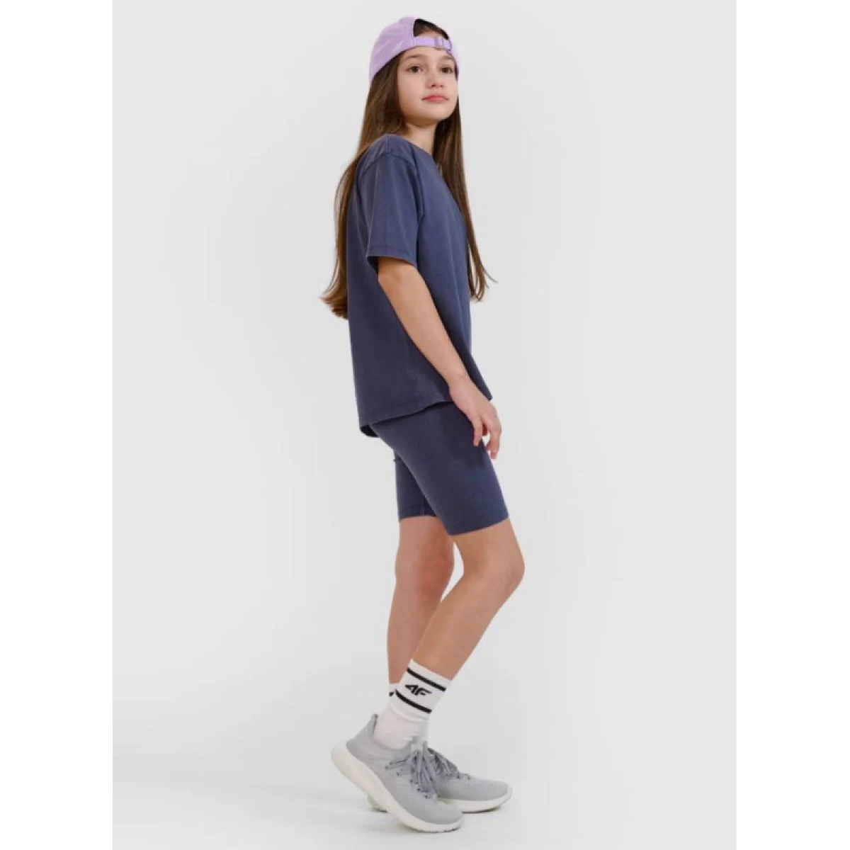 Dievčenské tréningové kraťasy 4F JUNIOR SHORT TIGHTS CAS F001-22S-ANTHRACITE · záber 3