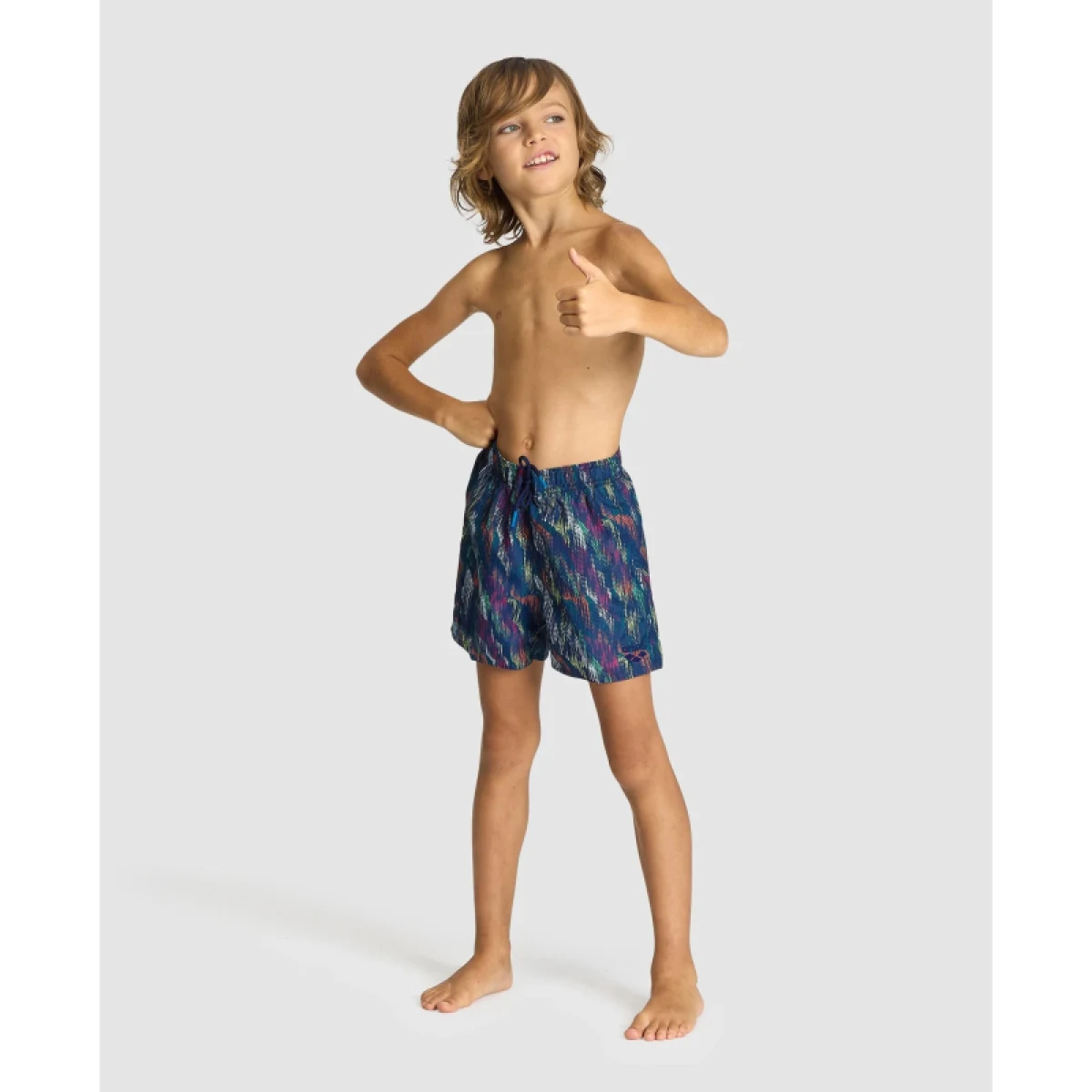 Juniorské plavky ARENA BOYS BEACH BOXER ALLOVER · záber 4