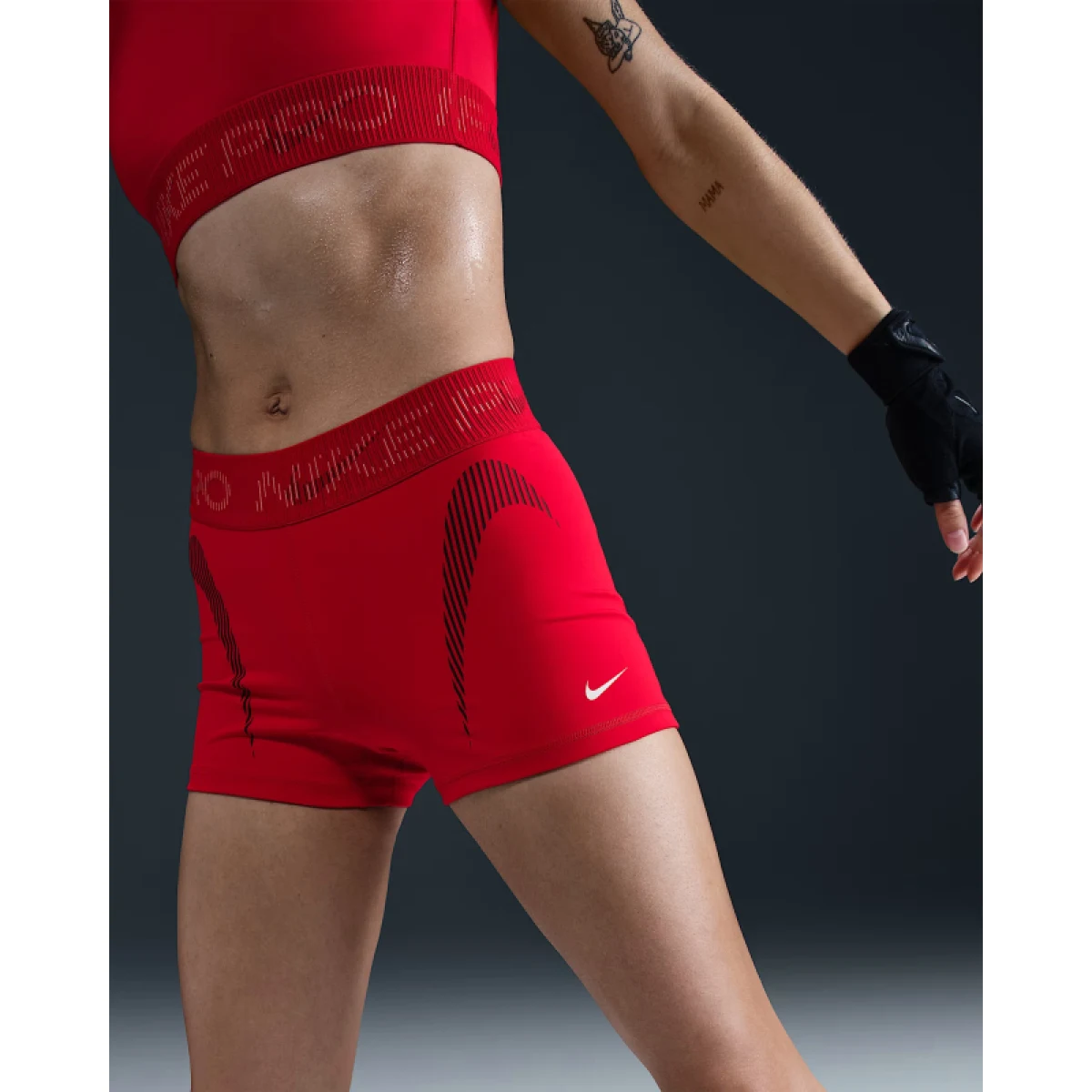 Dámske tréningové kraťasy NIKE PRO W NP DF MR 3IN SHORT TT GRX-657-Red · záber 5