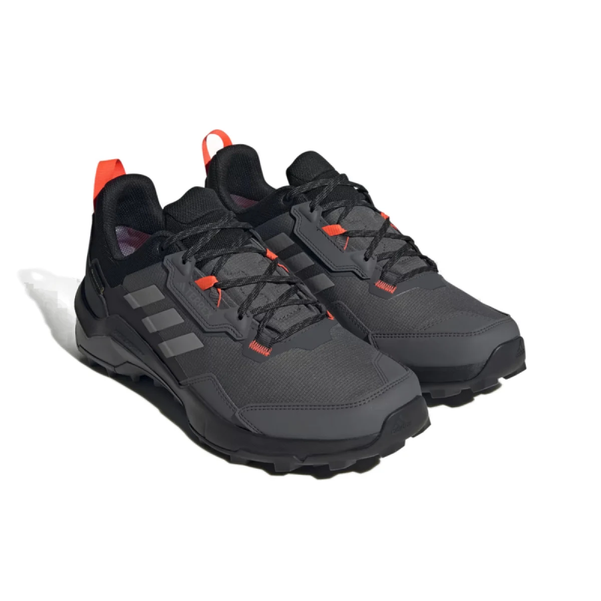 Pánska nízka turistická obuv ADIDAS TERREX AX4 GTX GRESIX GREFOU SOLRED · záber 3