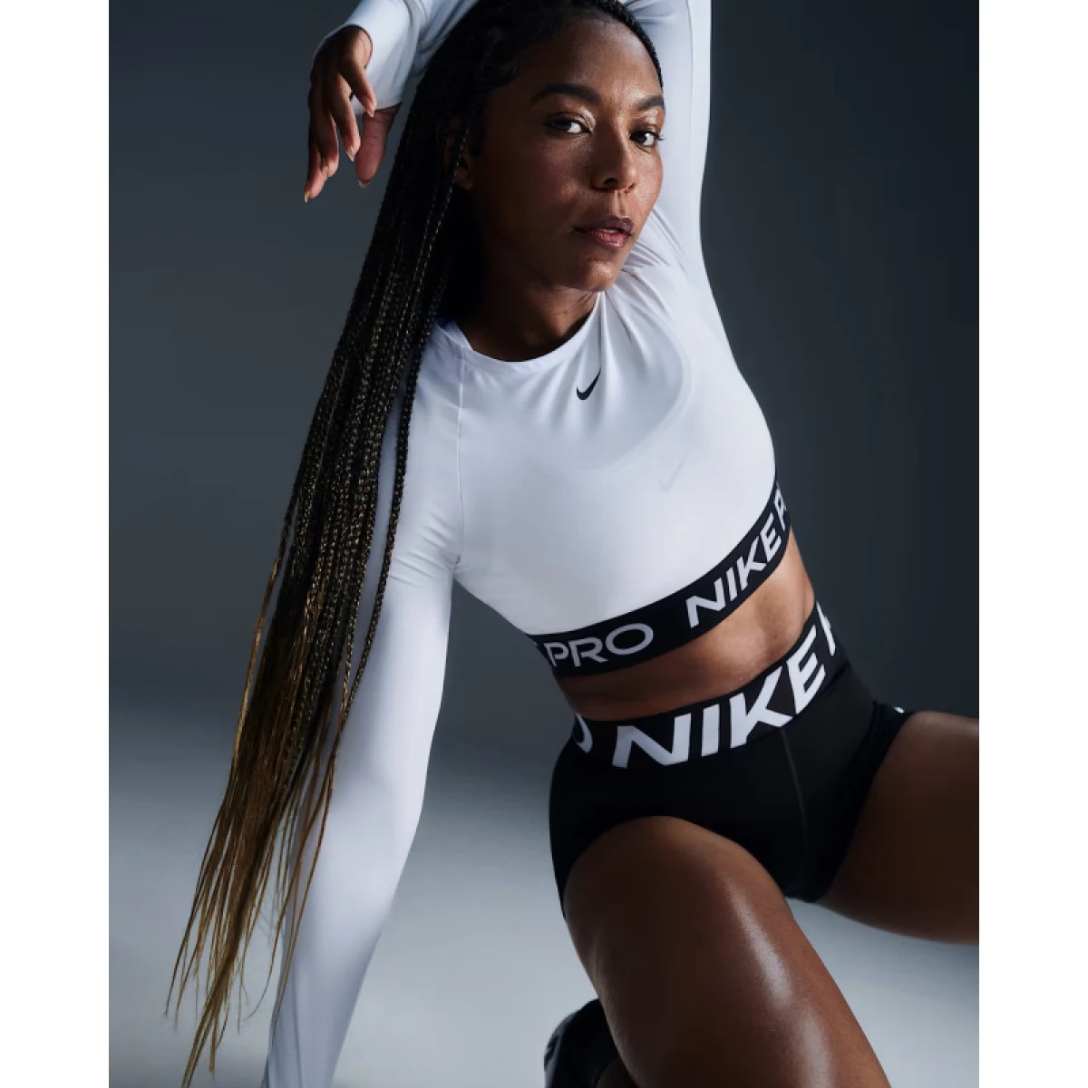 Dámske tréningové kraťasy NIKE PRO W NP SCULPT DF HR 3IN SHORT-010-Black · záber 2