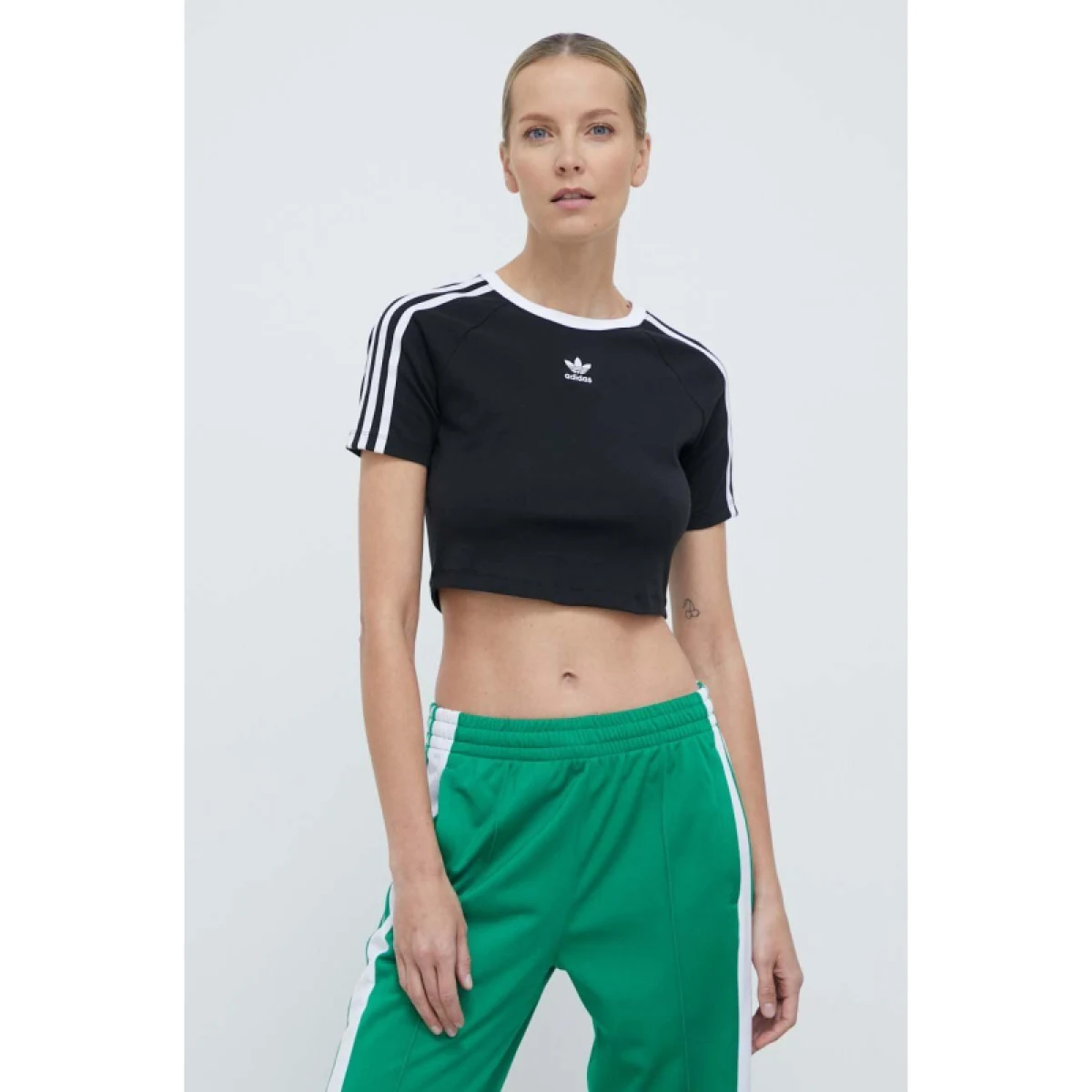 Dámske tričko s krátkym rukávom ADIDAS ORIGINALS 3 S BABY TEE-BLACK · záber 2