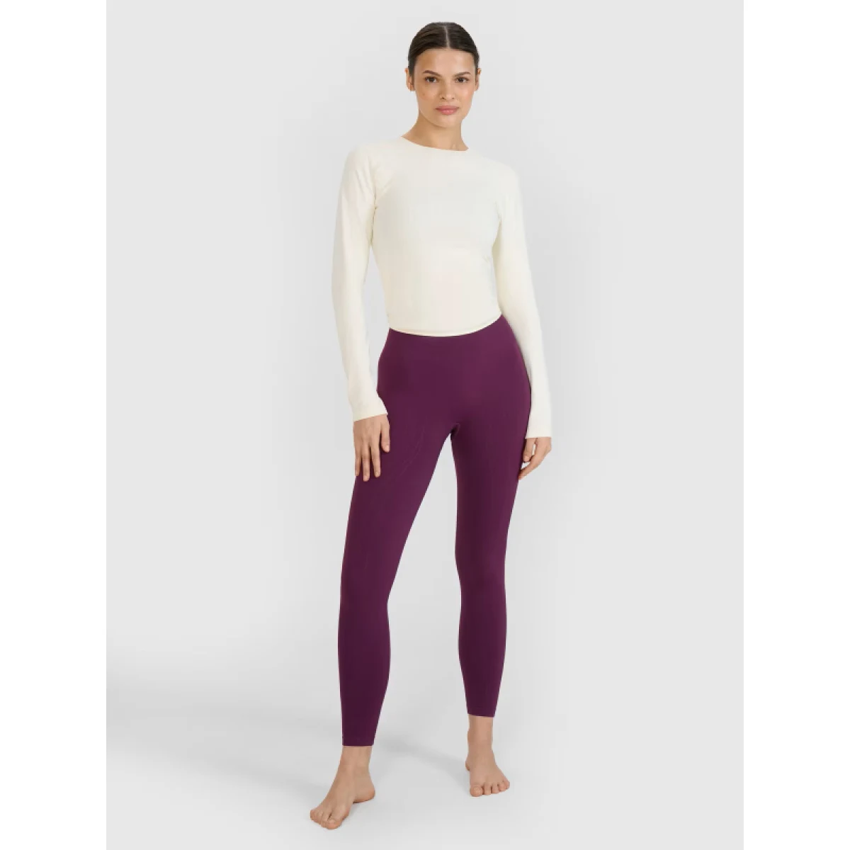 Dámske tréningové tričko s dlhým rukávom 4F LONGSLEEVE FNK F403-11S-OFF WHITE · záber 4