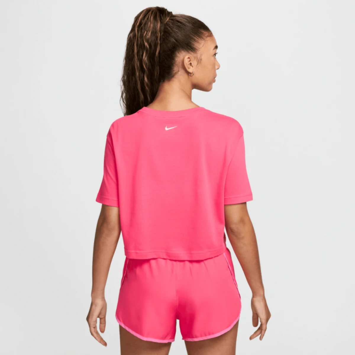 Dámske tréningové tričko s krátkym rukávom NIKE PRO W SS CRP TEE FA24-629 ASTER PINK · záber 4
