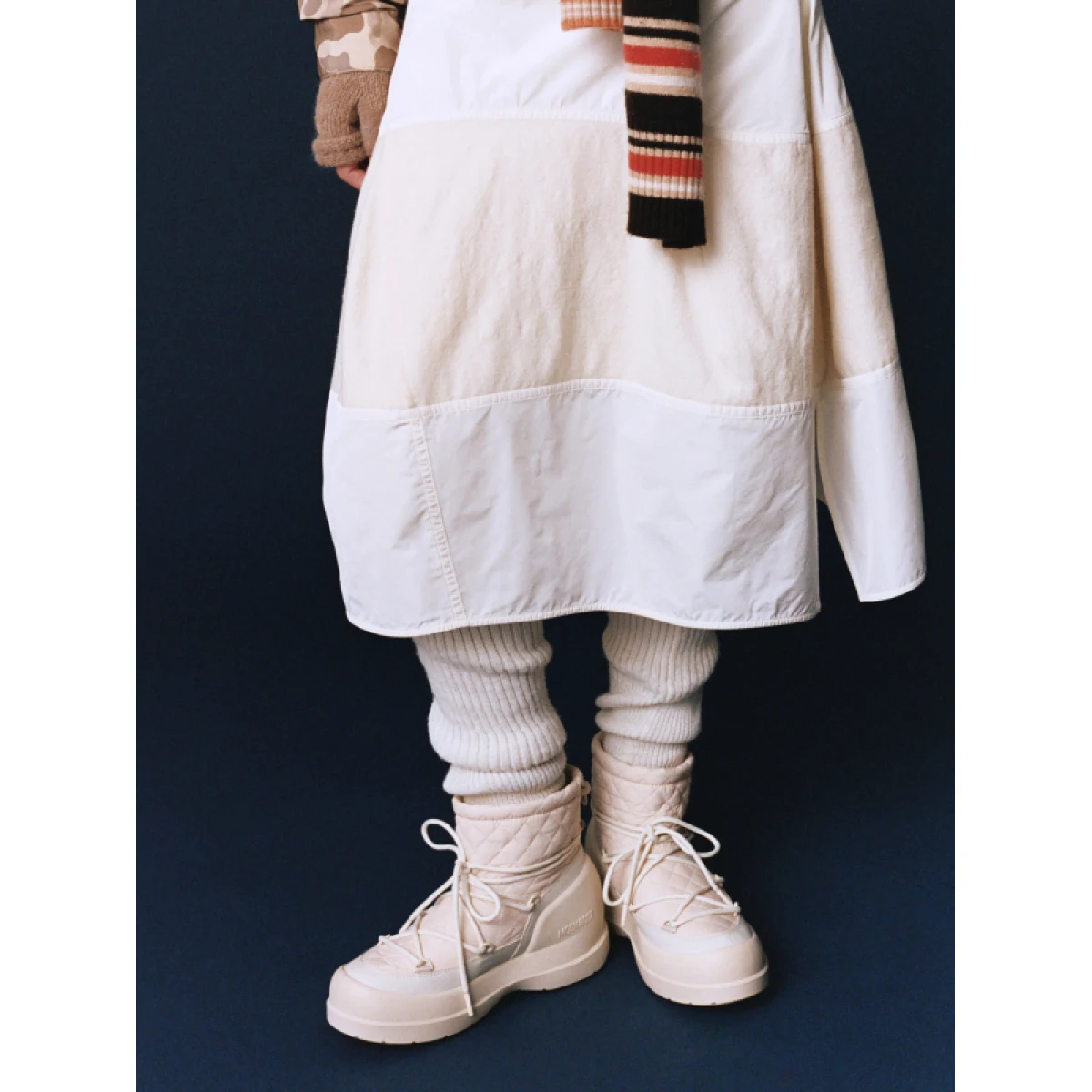 Nízke zimné topánky MOON BOOT MB MEZZALUNA QUILTED MID WP-L002 CREAM · záber 5