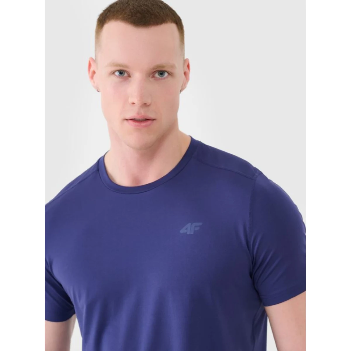 Pánske tréningové tričko s krátkym rukávom 4F TSHIRT FNK M1343-30S-DARK BLUE · záber 2