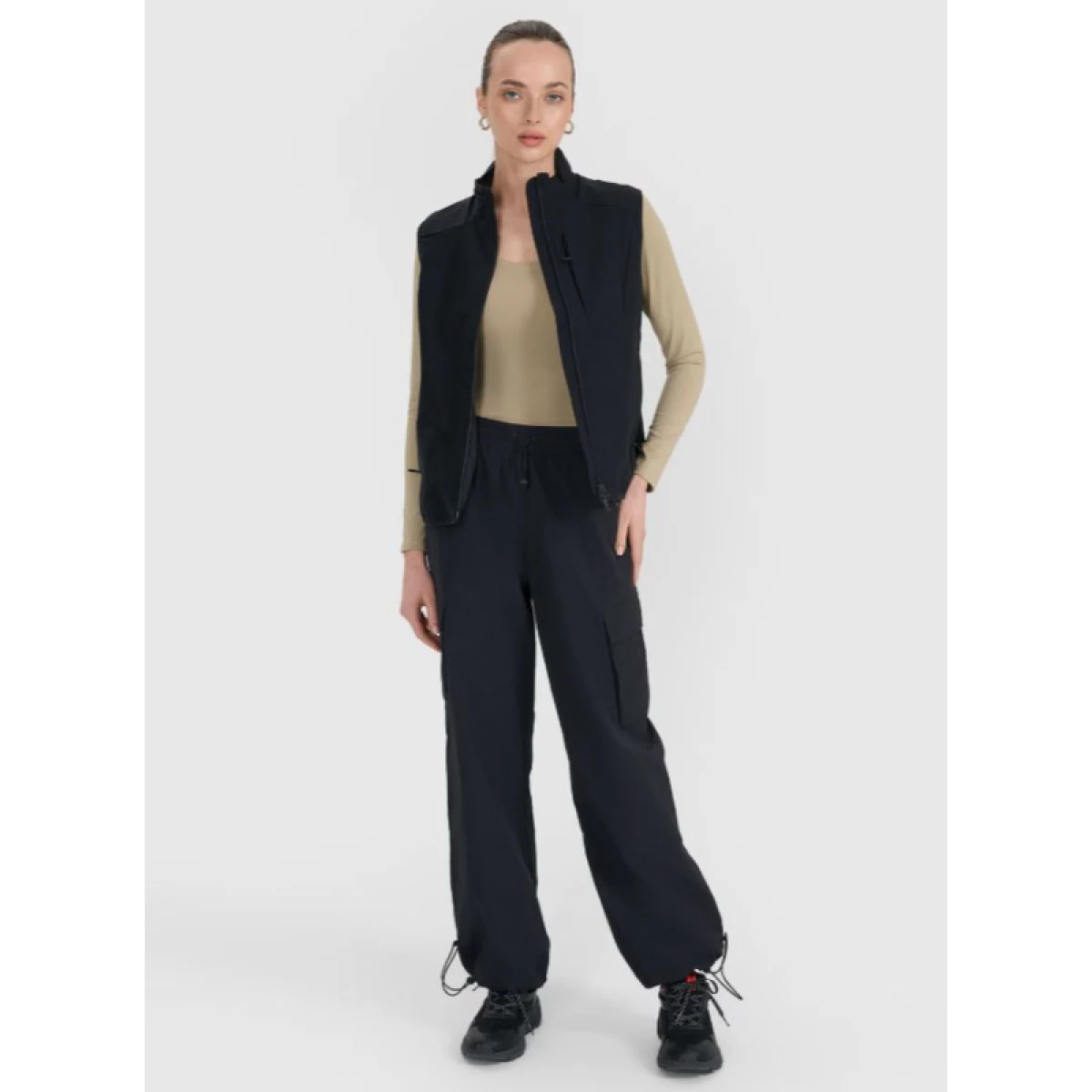 Dámska vesta 4F VEST JACKET-WSS25TVJAF188-20S-DEEP BLACK · záber 5