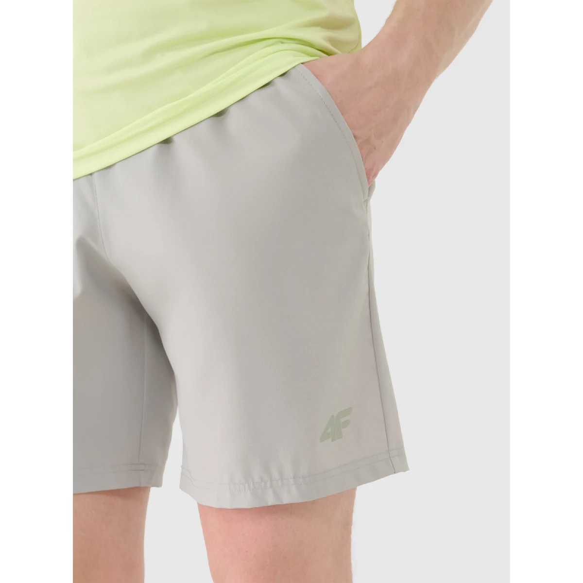 Pánske tréningové kraťasy 4F SHORTS FNK M0912-44S-OLIVE · záber 2