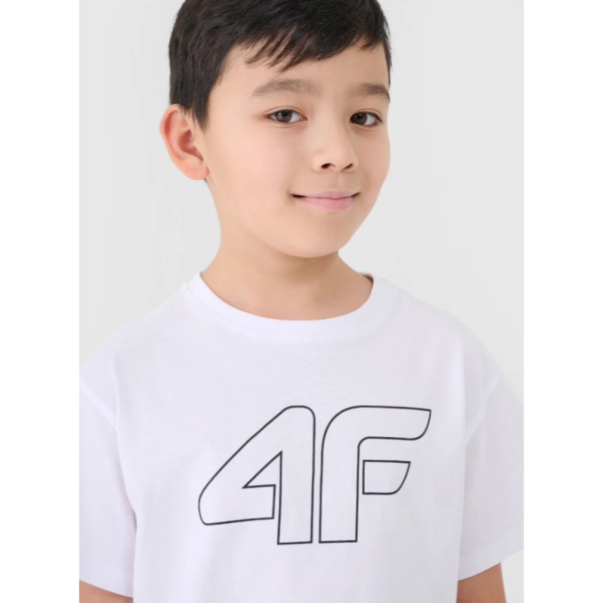 Chlapčenské tričko s krátkym rukávom 4F JUNIOR TSHIRT M2331-10S-WHITE · záber 2