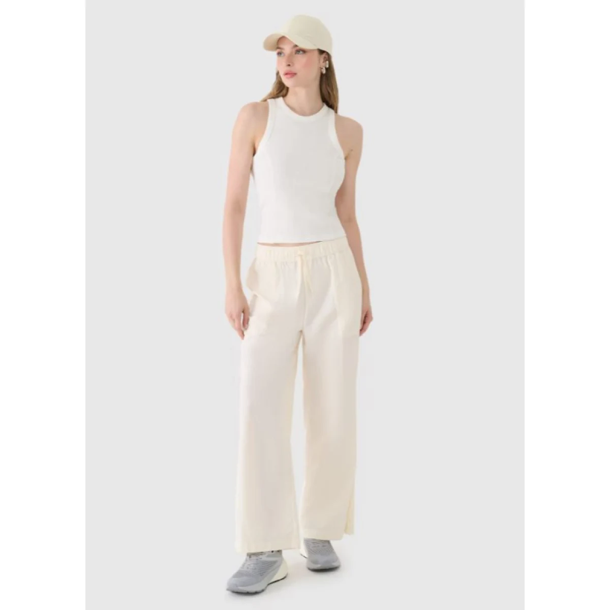 Dámske tielko 4F SLEEVELESS F119-11S-OFF WHITE · záber 5