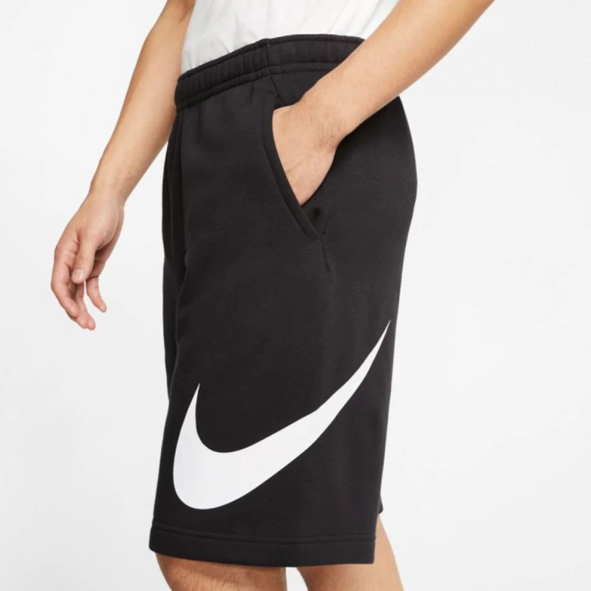 Pánske kraťasy NIKE Sportswear Club (SP55)(52) · záber 3