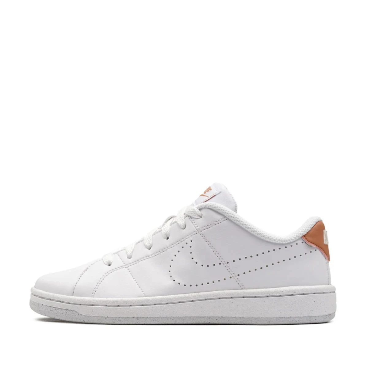 Dámska rekreačná obuv NIKE Court Royale 2 Next Nature white amber brown guava ice · záber 2
