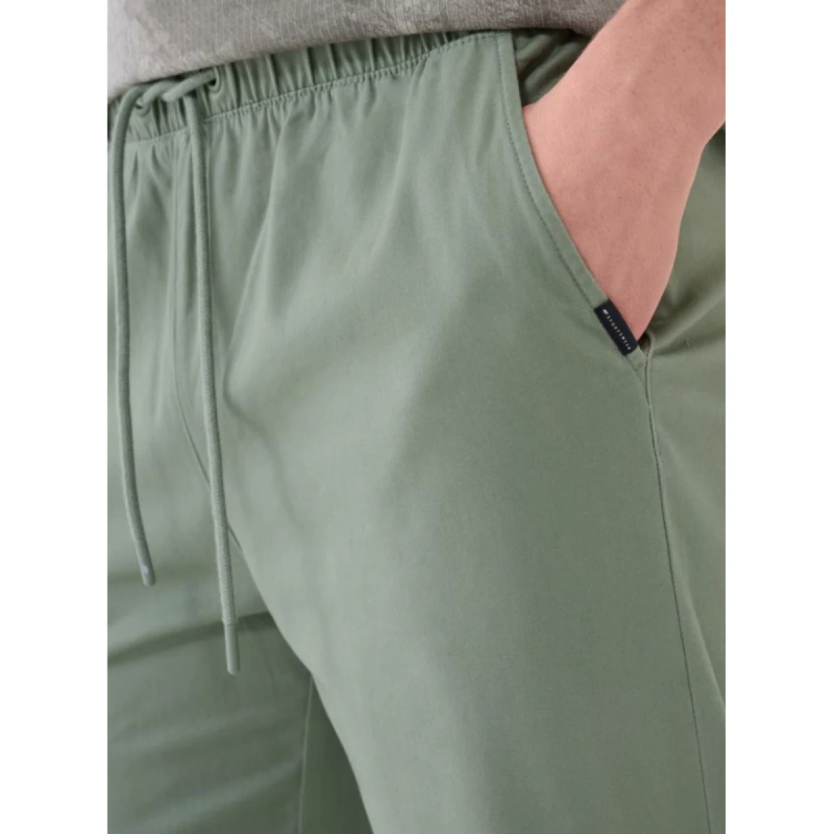 Pánske nohavice 4F TROUSERS CAS-WSS25TTROM0999-44S-OLIVE · záber 2