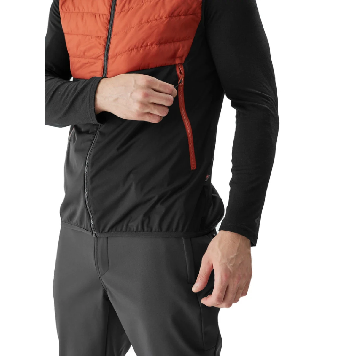 Pánska turistická vesta 4F VEST-AW23TVJAM041-81S-BROWN · záber 4