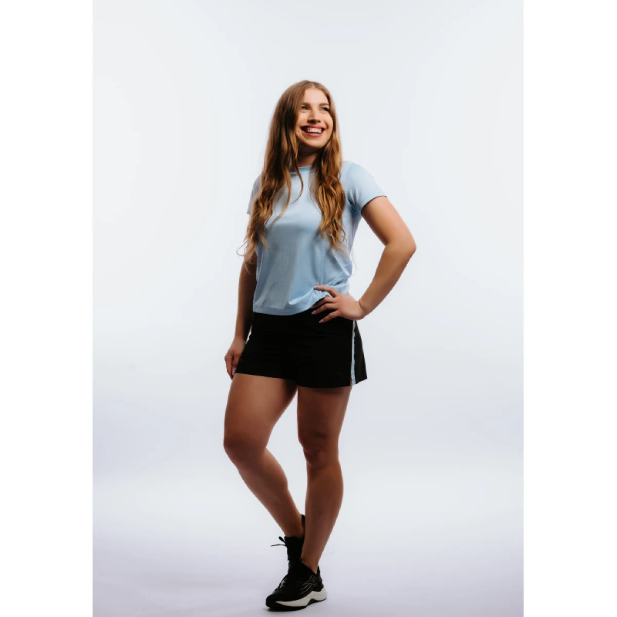 Dámske bežecké kraťasy ANTA Shorts-862225506-3-SS22_Q2-Basic Black Sky Blue · záber 2