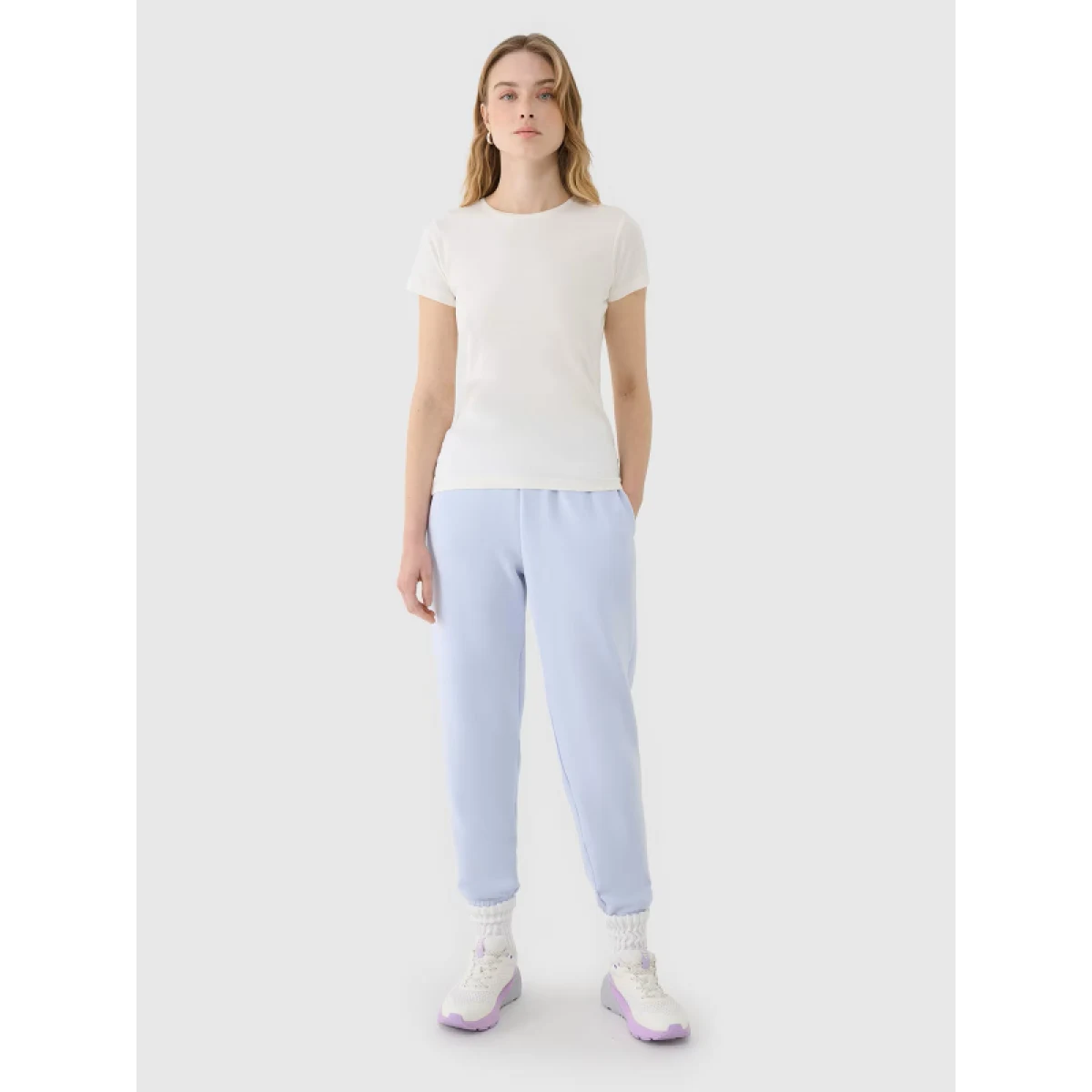 Dámske tričko s krátkym rukávom 4F TSHIRT F1995-11S-OFF WHITE · záber 4
