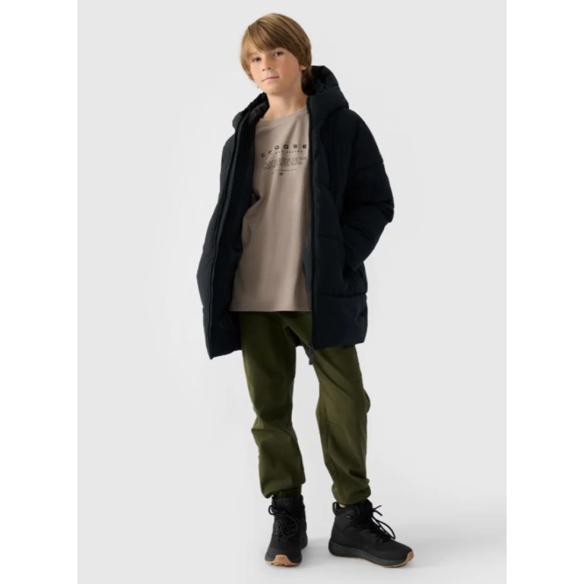 Chlapčenská bunda 4F JUNIOR DOWN JACKET-JWAW24TDJAM464-20S-DEEP BLACK · záber 5